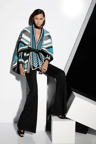 Look 12